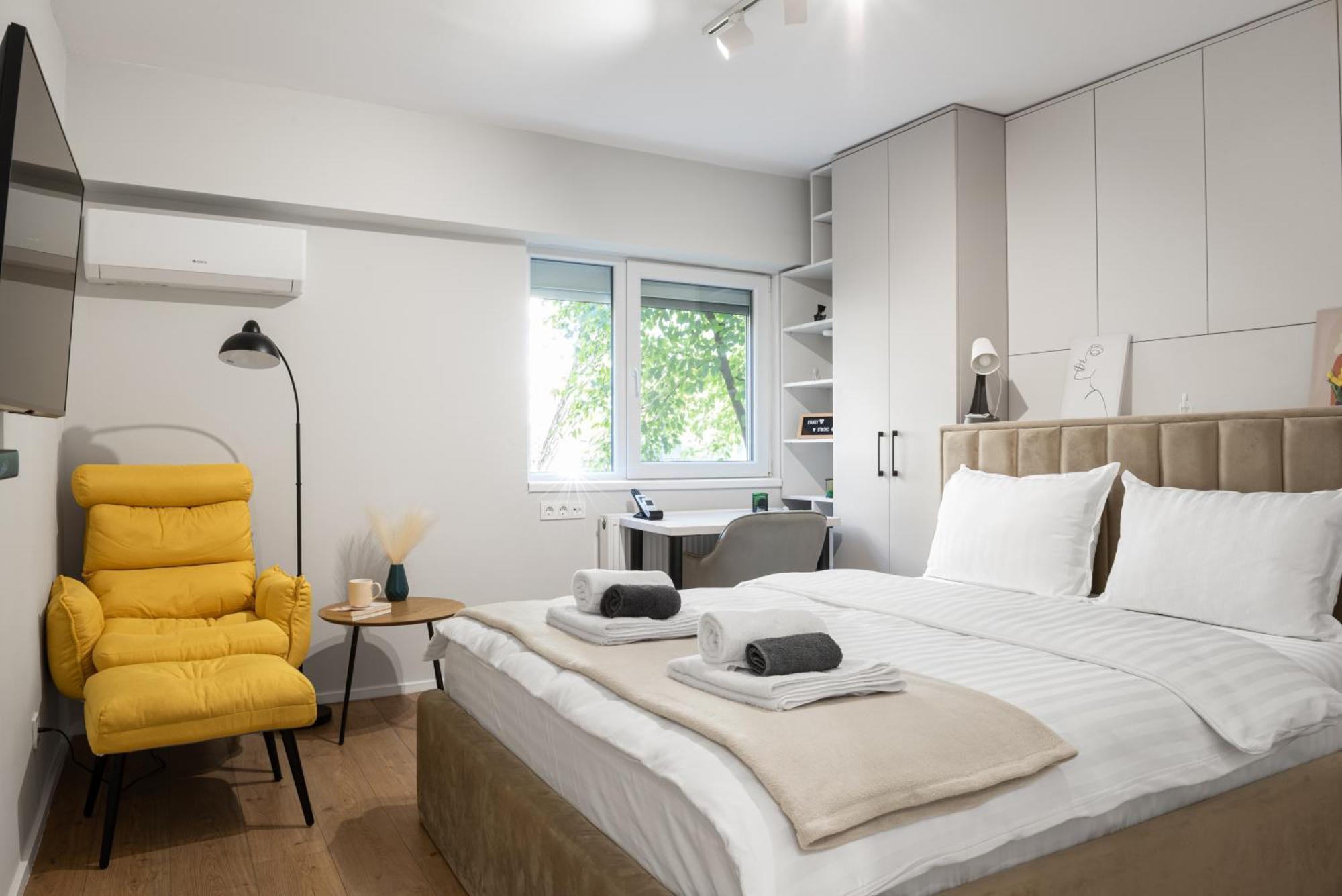 Clujstays Studio Close To City Center Екстериор снимка